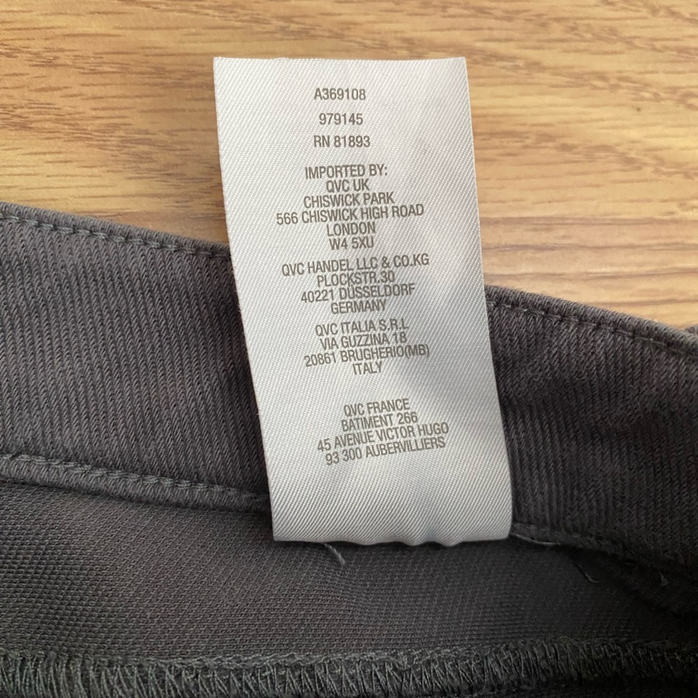 Lisa Rinna Collection pants 16 - Picture 5 of 10